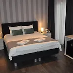 Hotel Acacia