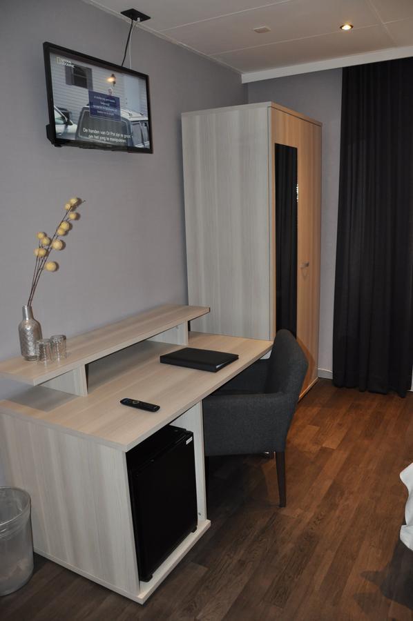 Acacia Hotel 2*