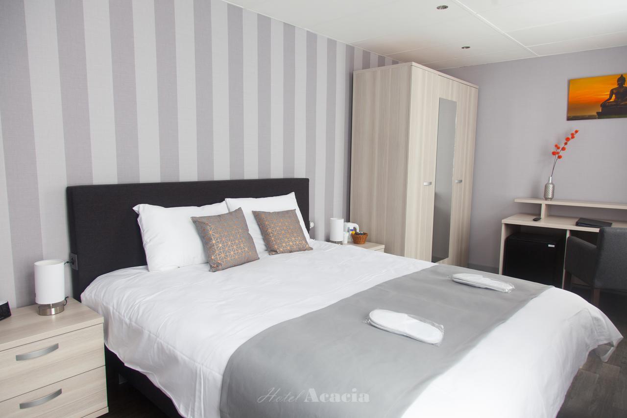 Hotel Acacia 2*